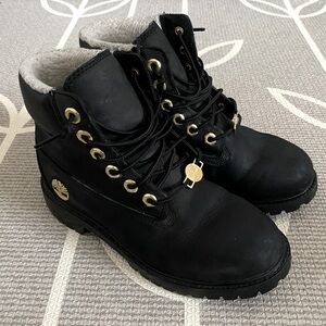 Timberland Premium Warm-Lined Boots - 6”